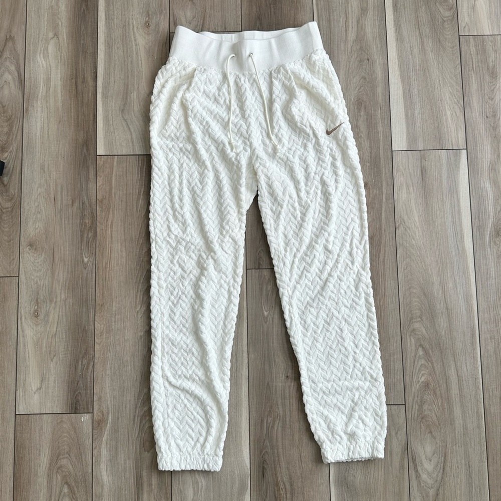 Nike White Textured Women's Joggers